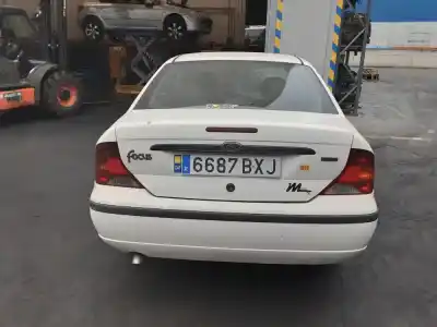 Veicolo di demolizione ford focus turnier (cak) 1.8 tddi turbodiesel cat dell'anno 2002 alimentato c9db