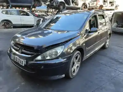 Veicolo di demolizione PEUGEOT 307 BREAK/SW 3E/3F DESDE 04/2002  dell'anno 2003 alimentato RHS