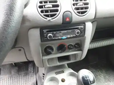 Hurda Aracı renault kangoo kc/fc desde 09/1997 hasta 03/2003 1.5 dci /60kw yılın 2007 güçlü k9k 702