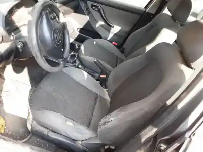 Veículo de Sucata seat toledo ii (1m2) 1.9 tdi do ano 2004 alimentado asv