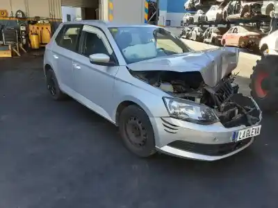 Здавання транспортного засобу skoda fabia 1.0 mpi року 2015 потужний chyb