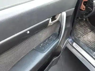 Véhicule à la ferraille chevrolet captiva kl1c (c100/140) desde 07/2006 2.0 crdi de l'année 2008 alimenté z20sd