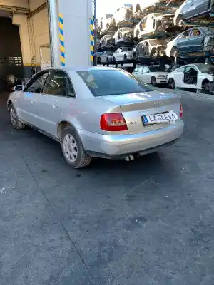 Véhicule à la ferraille audi a4 b5 avant (8d5) 2.5 tdi de l'année 1999 alimenté afb