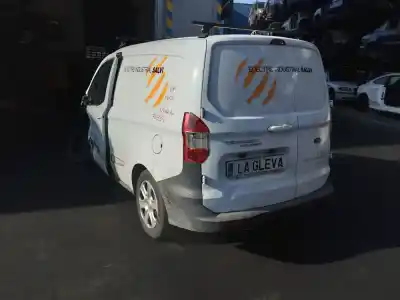 Veículo de Sucata ford transit courier b460 monospace 1.5 tdci do ano 2017 alimentado xucd