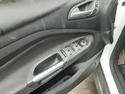 Здавання транспортного засобу ford c-max/grand c-max dxa (ceu) desde 04/2015 hasta 12 1.0 ecoboost року 2018 потужний b7da