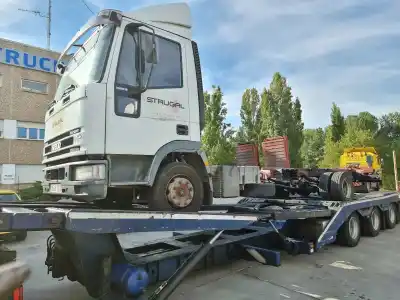 Veículo de Sucata iveco eurocargo tector 5.9 diesel do ano 2000 alimentado 