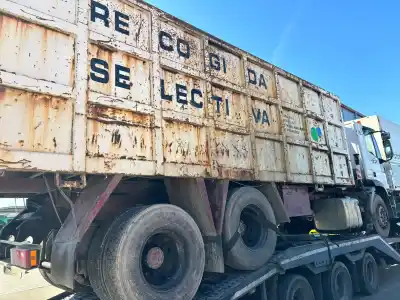 Здавання транспортного засобу iveco eurotech cursor (mh) 7.8 diesel року 1999 потужний 