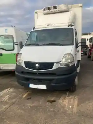 Véhicule à la ferraille renault mascott 160 dxi de l'année 0 alimenté 