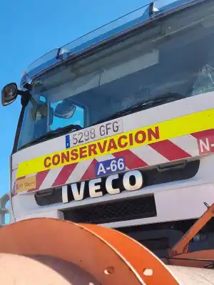 Sloopvoertuig iveco iveco trakker ad 190t33 w, at 190t33 w 2006- 330cv 7790cc 1009969  van het jaar 0 aangedreven 