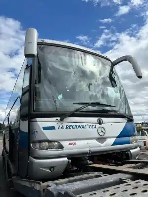 Véhicule à la ferraille MERCEDES                                           MERCEDES BENZ                                                                                                                                                                                                                                              MERCEDES BENZ                                                                                                                                                                                                                                              de l'année 0 alimenté 