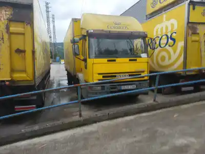 Veículo de Sucata iveco eurocargo tector 5.9 diesel do ano 2000 alimentado 