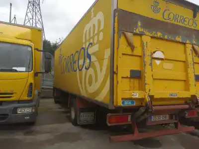 Veículo de Sucata iveco eurocargo tector 5.9 diesel do ano 2000 alimentado 