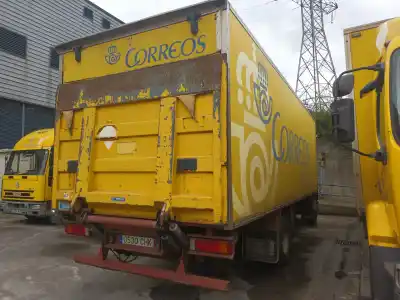 Veículo de Sucata iveco eurocargo tector 5.9 diesel do ano 2000 alimentado 