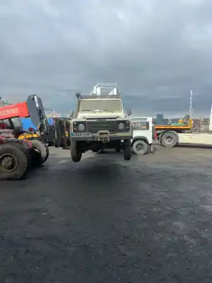 Veicolo di demolizione LAND ROVER DEFENDER (LD) 110 E Familiar dell'anno 2007 alimentato 