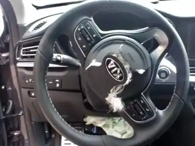 Veículo de Sucata kia niro (de) g4le do ano 2020 alimentado g4le