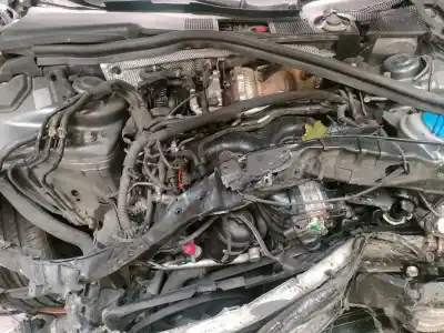 Здавання транспортного засобу audi a4 avant (8k5) cduc року 2012 потужний cduc