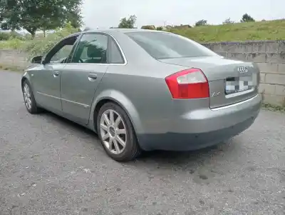 Verschrottungsfahrzeug audi                                               a4 berlina (8e)                                                                                                                                                                                                                                            d-avf                                                                                                                                                                                                                                                      des jahres 2004 angetrieben avf