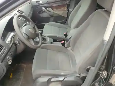 Veículo de Sucata volkswagen golf v berlina (1k1) gti do ano 2003 alimentado bbk