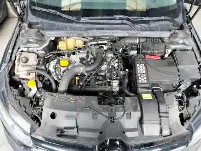Veículo de Sucata RENAULT MEGANE IV BERLINA do ano 0 alimentado H5F408