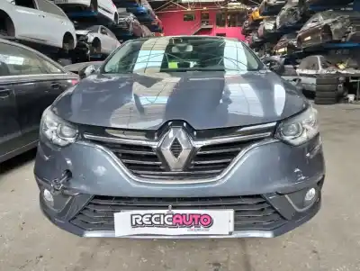 Veículo de Sucata renault megane iv berlina do ano 0 alimentado h5f408