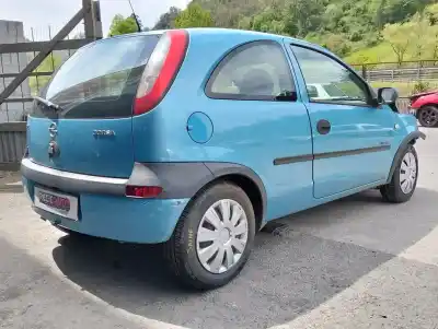 Vehículo de desguace opel corsa c corsa c del año 0 con motor 