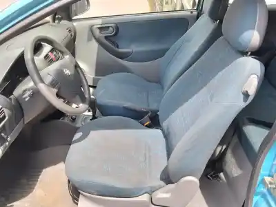 Vehículo de desguace opel corsa c corsa c del año 0 con motor 