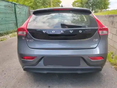 Scrapping Vehicle volvo v40 r-design kinetic of the year 2015 powered d4162t