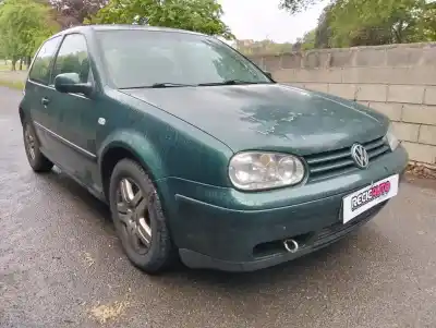 Veículo de Sucata volkswagen                                         golf                                                                                                                                                                                                                                                       iv berlina (1j1) 1.6                                                                                                                                                                                                                                       do ano 0 alimentado ajm