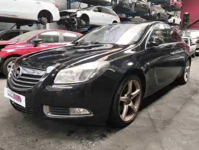 Véhicule à la ferraille CORSA INSIGNIA  de l'année 0 alimenté A20DTH