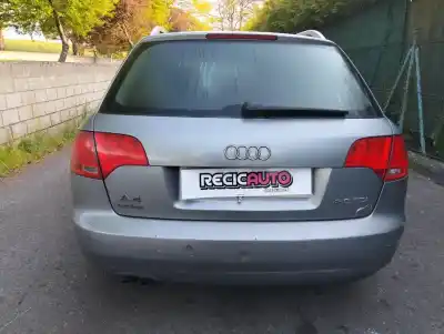 Здавання транспортного засобу audi a4 b7 avant (8ed) 2.0 tdi 16v року 0 потужний bre