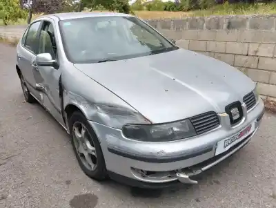 Здавання транспортного засобу seat leon (1m1) 1.9 sdi року 0 потужний aqm