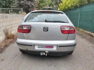 Здавання транспортного засобу seat leon (1m1) 1.9 sdi року 0 потужний aqm