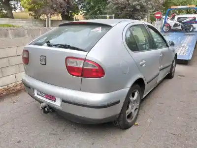 Здавання транспортного засобу seat leon (1m1) 1.9 sdi року 0 потужний aqm