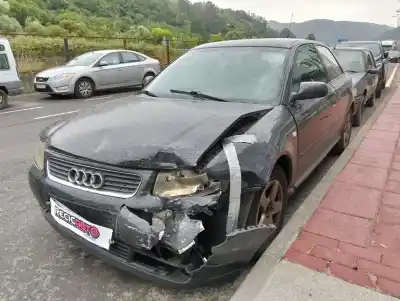 Verschrottungsfahrzeug AUDI A3 (8L1)  des Jahres 0 angetrieben ASZ