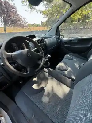 Veículo de Sucata peugeot expert tepee mixto l1 do ano 0 alimentado 