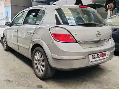 Veículo de Sucata opel astra h ber. enjoy do ano 0 alimentado 