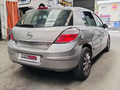 Veículo de Sucata opel astra h ber. enjoy do ano 0 alimentado 