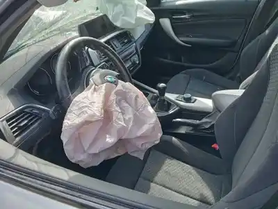 Veículo de Sucata bmw serie 1 lim. (f20/f21) do ano 0 alimentado 