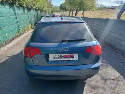 Veículo de Sucata audi a4 b6 (8e2) 2.5 tdi do ano 0 alimentado bdg