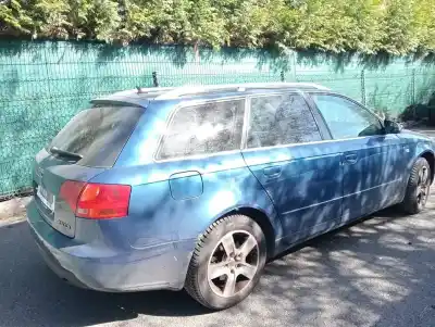 Veículo de Sucata AUDI A4 B6 (8E2)  do ano 0 alimentado BDG