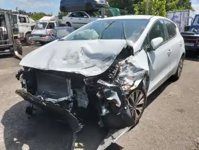 Scrapping Vehicle kia ceed drive 136 cv / 100 kw of the year 0 powered d4fb