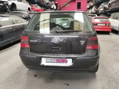 Veicolo di demolizione volkswagen golf iv berlina (1j1) 1.6 dell'anno 0 alimentato agr
