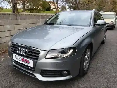 Veículo de Sucata audi a4 avant (8k5) básico do ano 0 alimentado caga