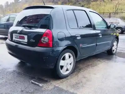 Veículo de Sucata renault clio ii fase ii b cb0 authentique do ano 0 alimentado k9k704