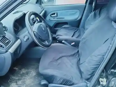 Veículo de Sucata renault clio ii fase ii b cb0 authentique do ano 0 alimentado k9k704