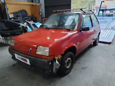 Veículo de Sucata renault 5 (b/c40) l (b/c 401) do ano 0 alimentado c1e750