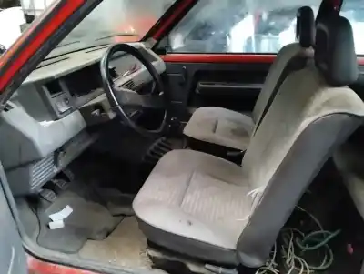 Veículo de Sucata renault 5 (b/c40) l (b/c 401) do ano 0 alimentado c1e750