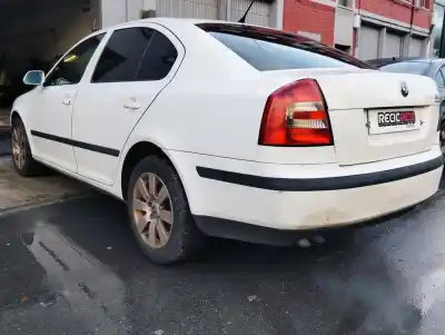 Verschrottungsfahrzeug skoda octavia berlina (1z3) active des jahres 0 angetrieben bjb