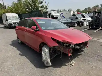 Verschrottungsfahrzeug KIA CEED SPORTSWAGON Tech des Jahres 0 angetrieben D4FE