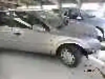 Veículo de Sucata opel vectra c berlina essentia do ano 2004 alimentado z18xe